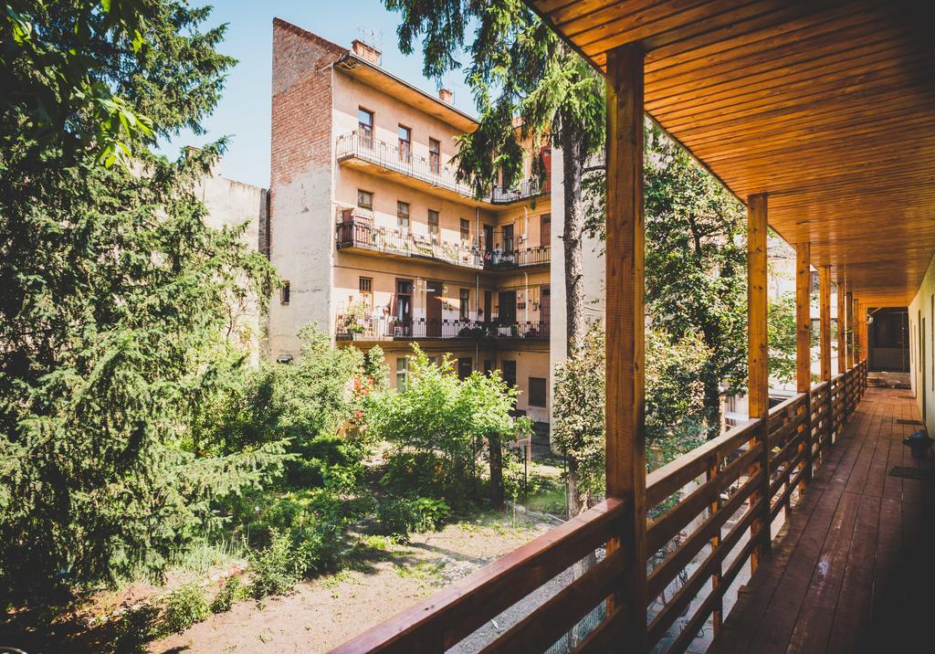 Zen Hostel Клуж-Напока Екстериор снимка