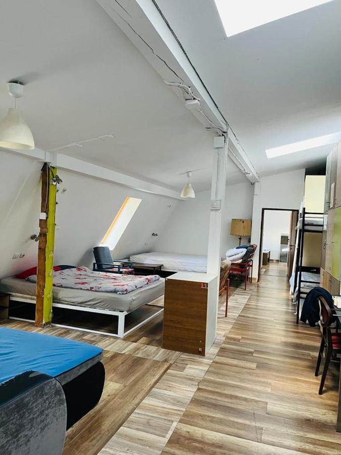 Zen Hostel Клуж-Напока Екстериор снимка