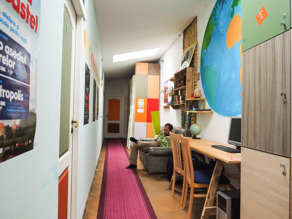 Zen Hostel Клуж-Напока Екстериор снимка